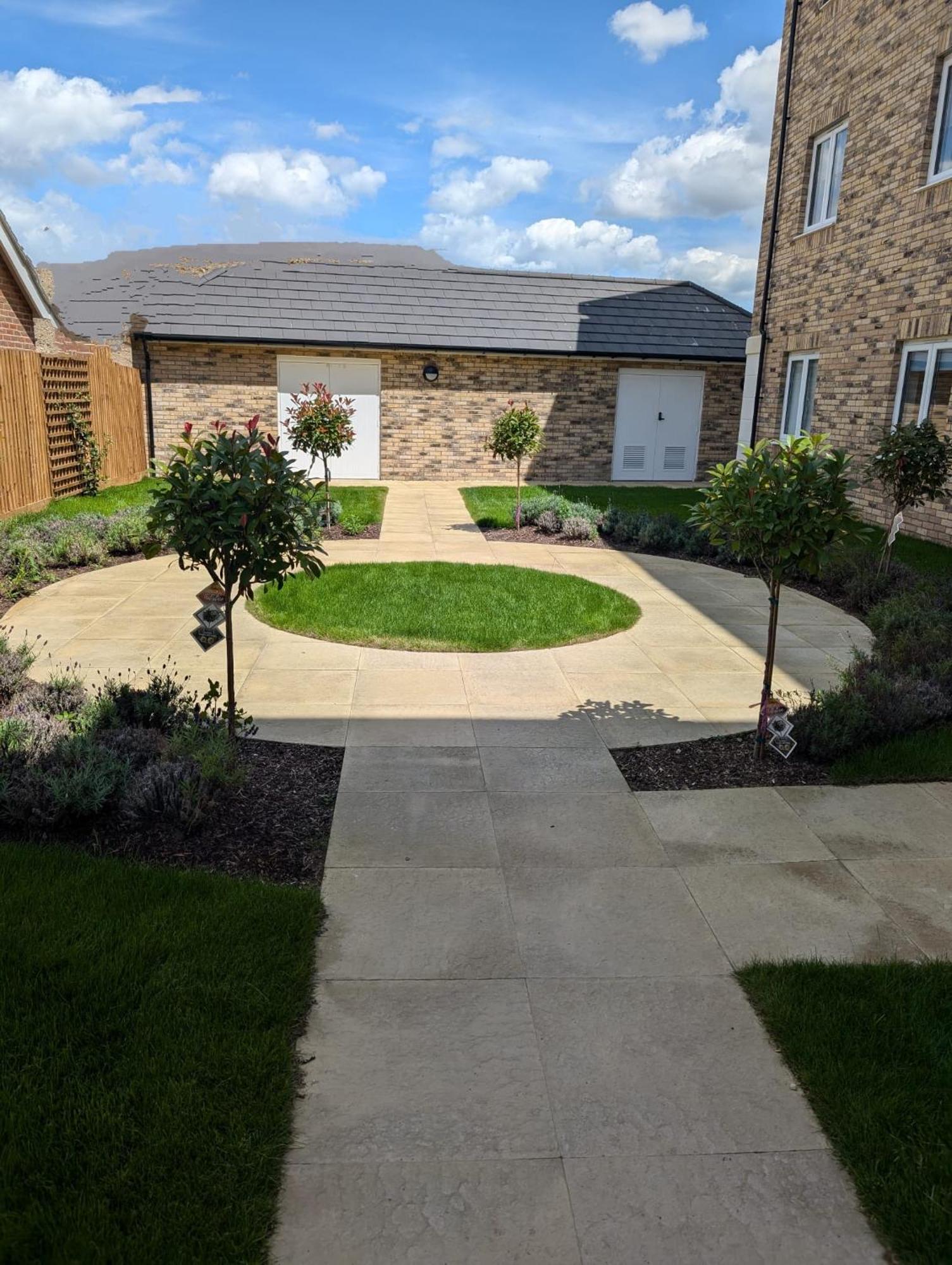 Modern 2 Bedroom * Sittingbourne
